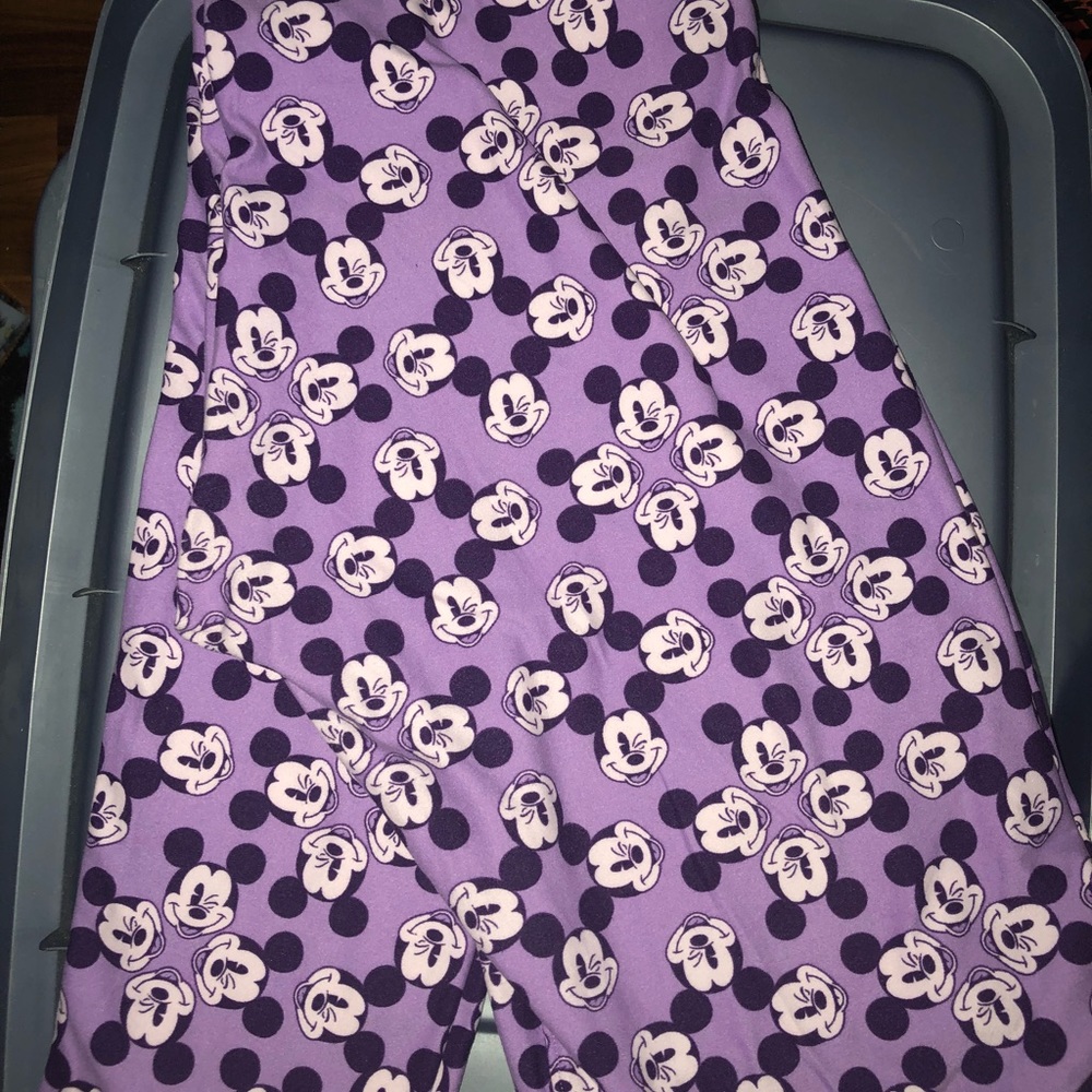 TC Lularoe Disney Leggings